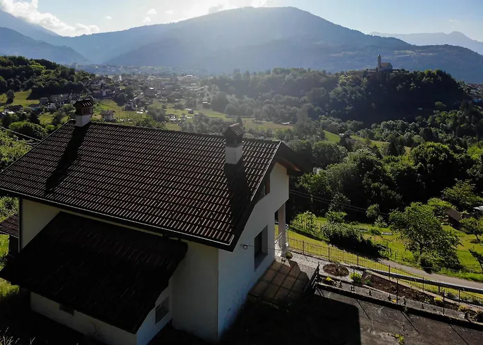 Cozy In With Wifi Casa vacanze Lamon