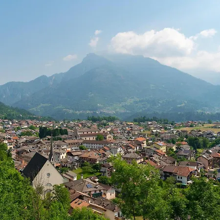 Holiday home Cozy In With Wifi *